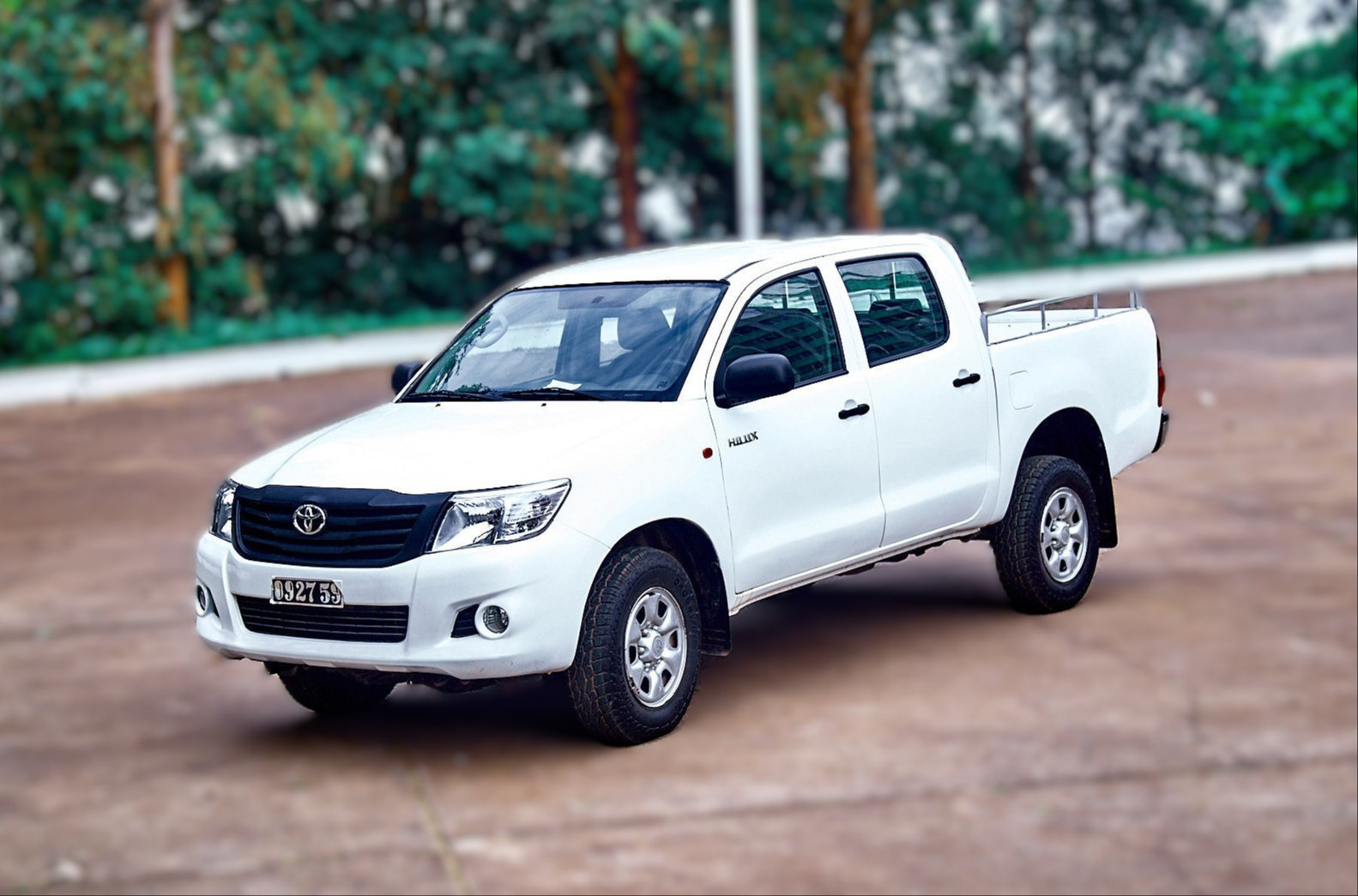 TOYOTA HILUX 2015 (CAMI) - Image 3