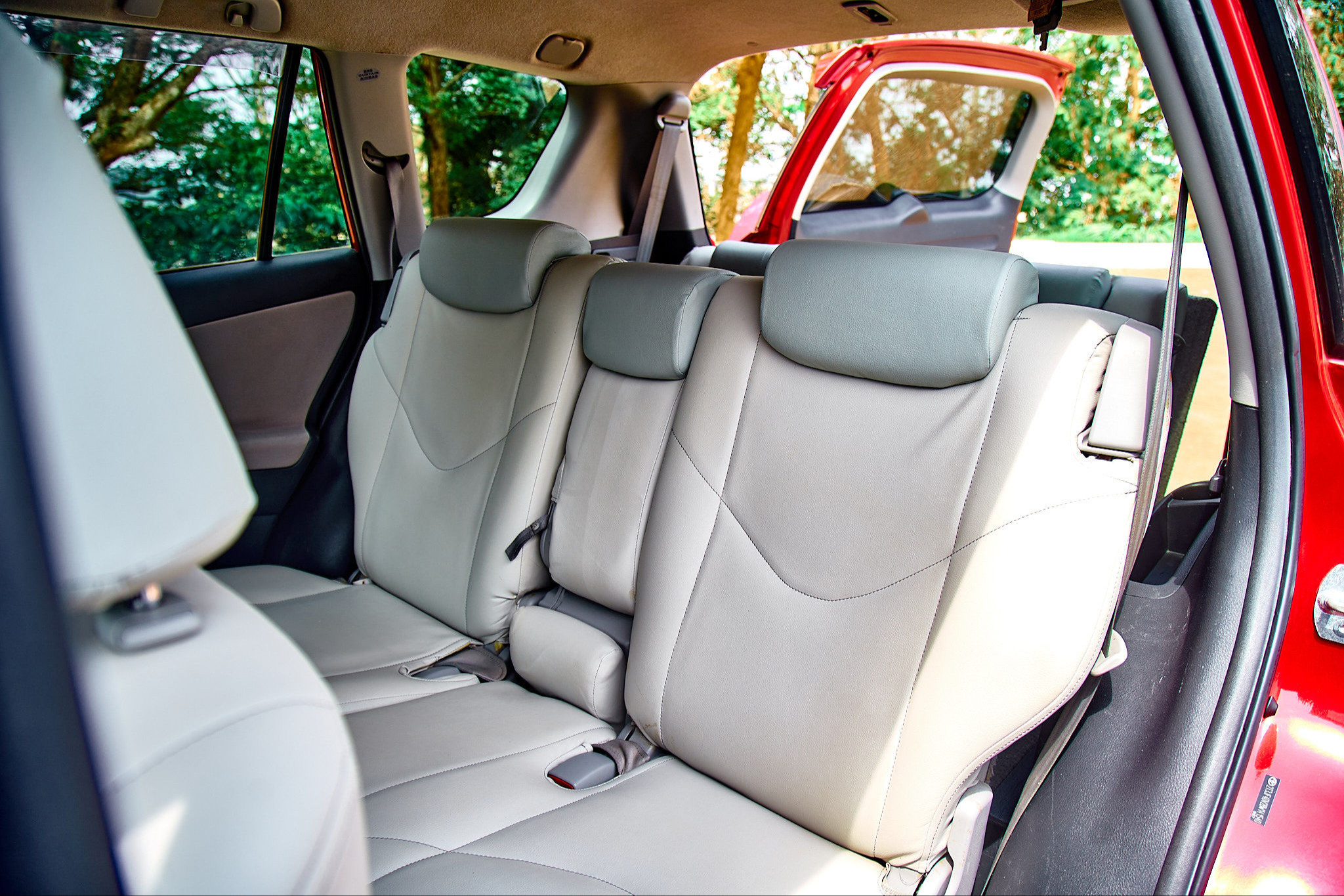 TOYOTA RAV4 2010 - Image 8