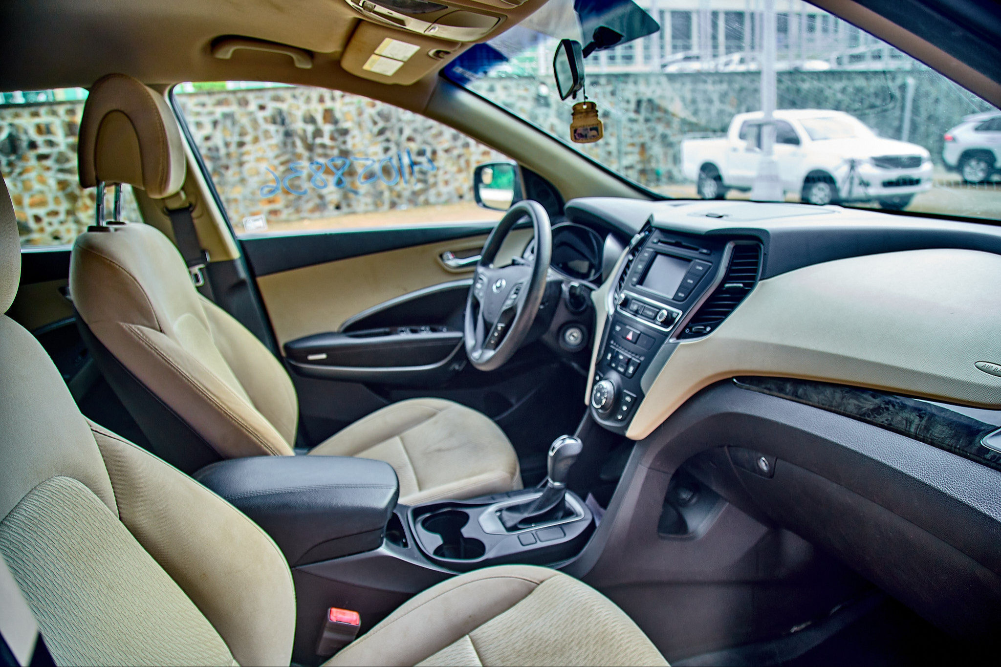 HYUNDAI SANTAFE 2018 - Image 9