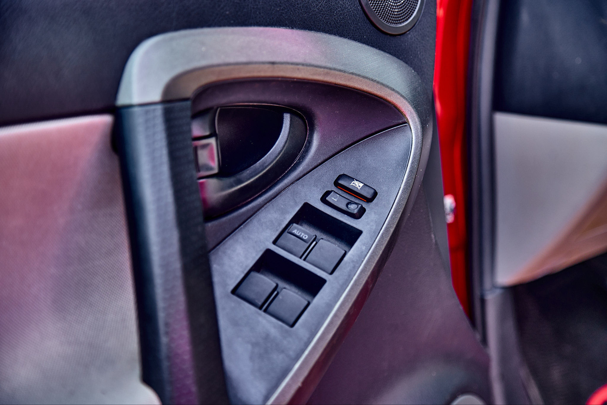 TOYOTA RAV4 2010 - Image 9